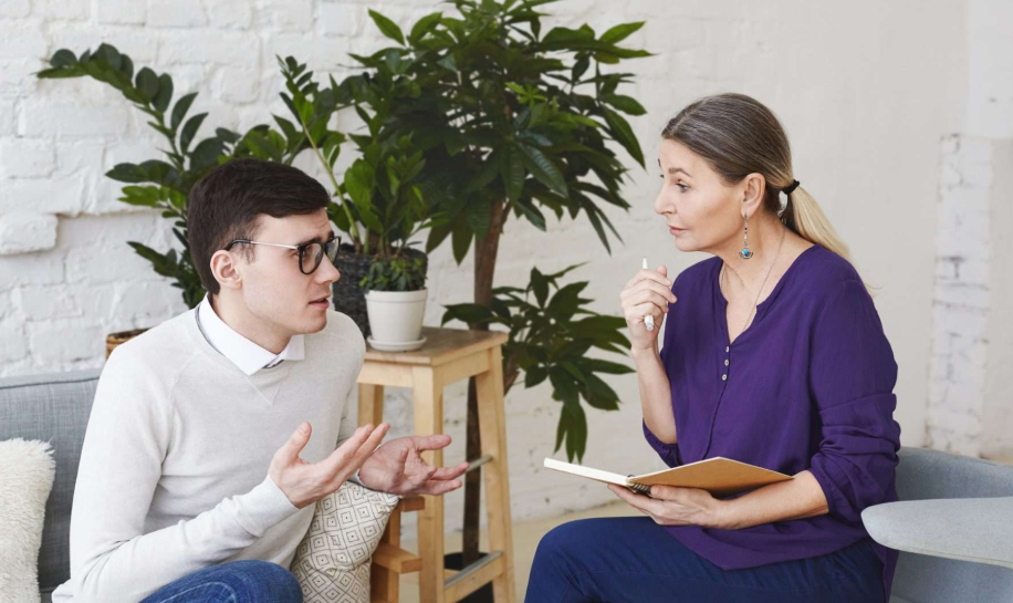 Choosing the Right Psychologist: Tips for Mental Well-being