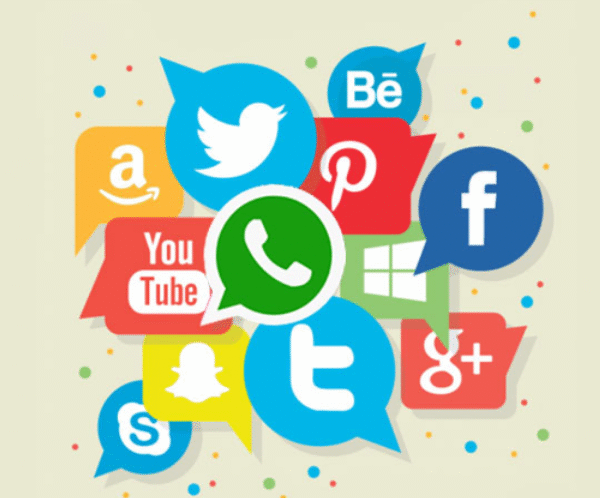 Government Agencies Communicate Public Information Through WhatsApp Page and Telegram Chinese Official Channels