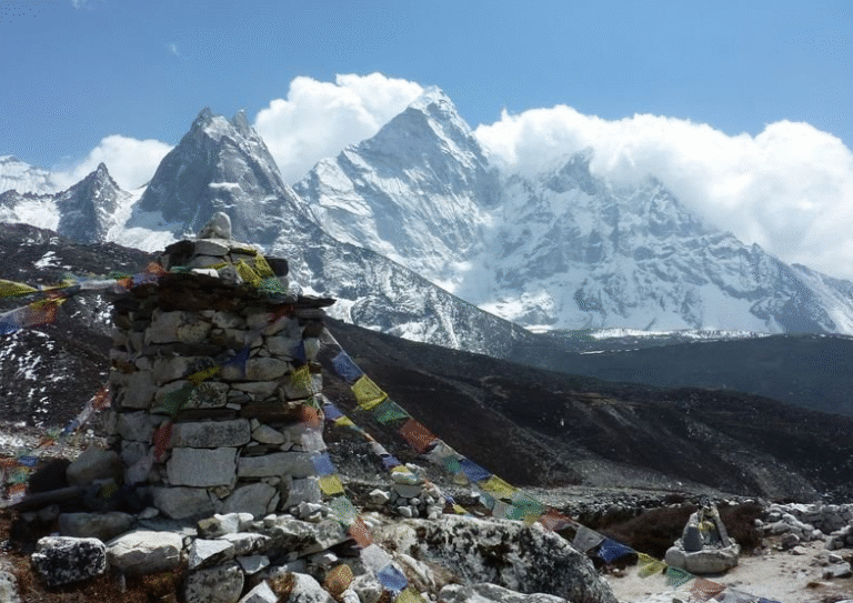 How to Train for the Short Everest Base Camp Trek in 4–6 Weeks