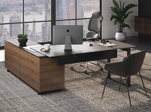 Corner Desk Buying Guide for Modern Workspaces